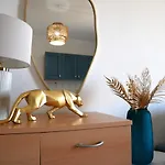Lilli Apartment *