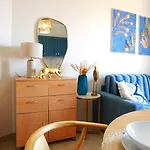 Lilli Apartment *